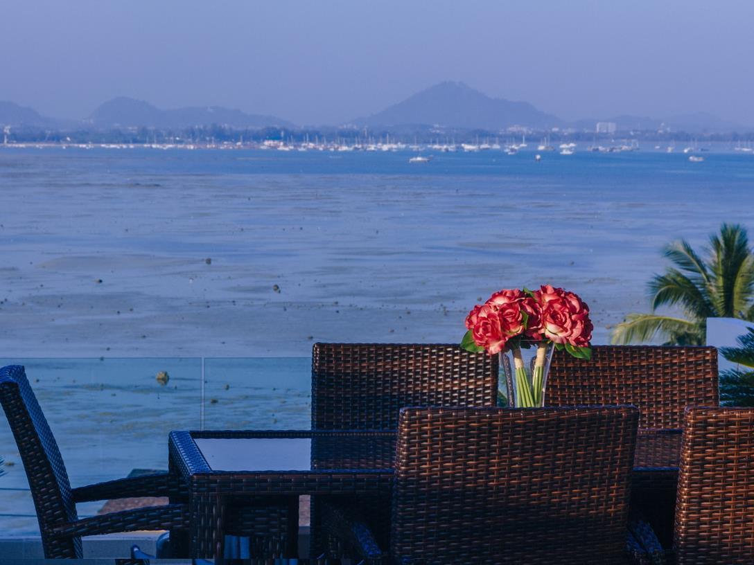 Aqua Villa Rawai Экстерьер фото